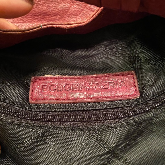 BCBGmaxazria 100% Leather Clutch with chain strap - Picture 10 of 16